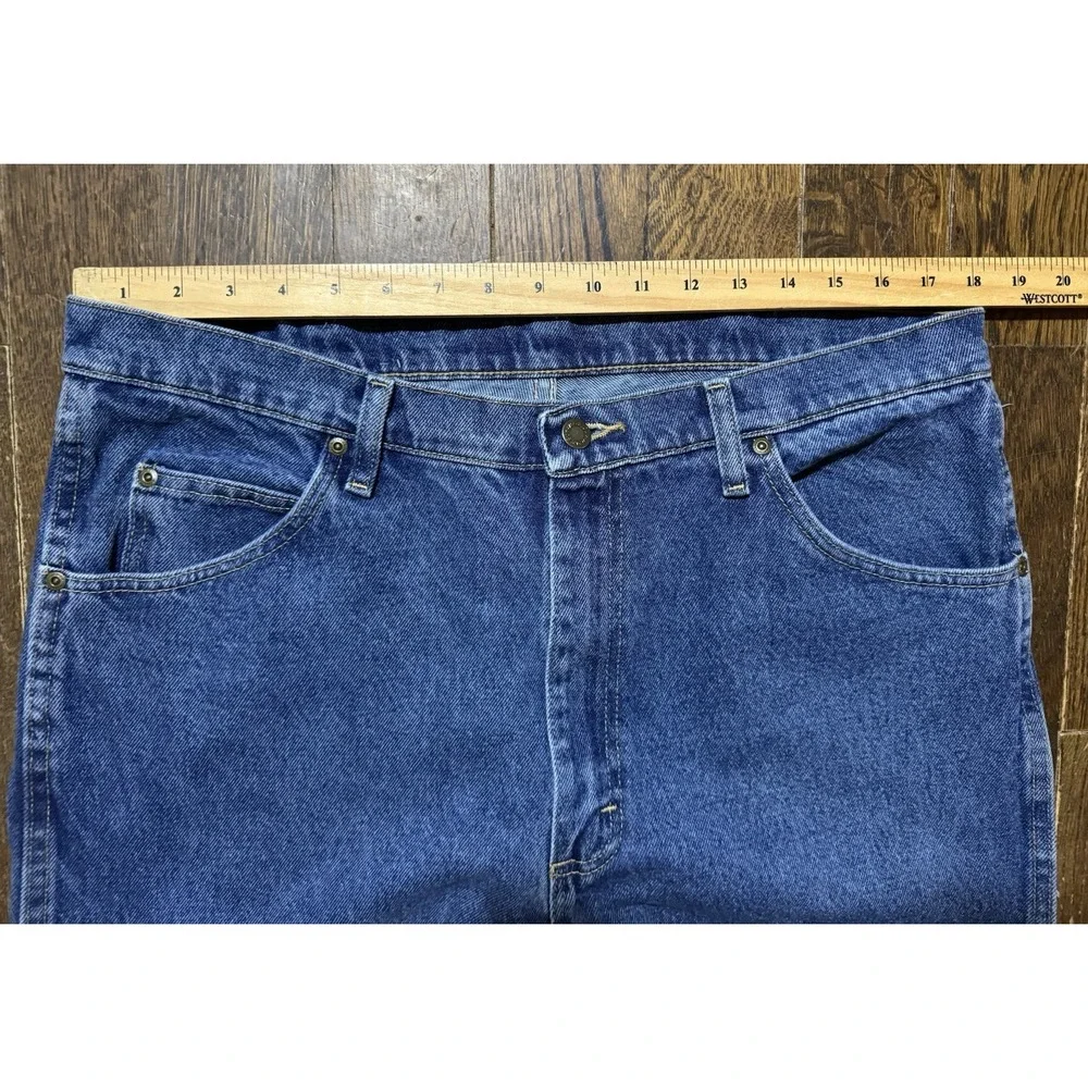 Wrangler Blue Ridge Blue Jeans Men's Size 38x34 Straight Leg 1039BRCDW